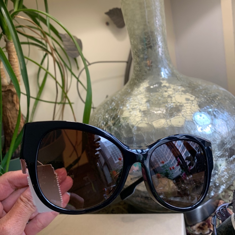 Authentic BURBERRY 54 Butterfly acetate sunglasses - Picture 12 of 15